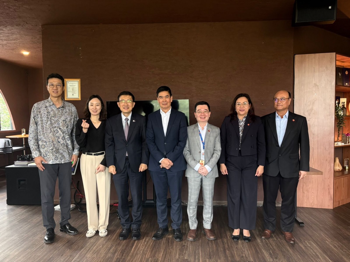 함정한 대사대리, 아세안 사회문화 사무차장과 오찬 면담(2.6)